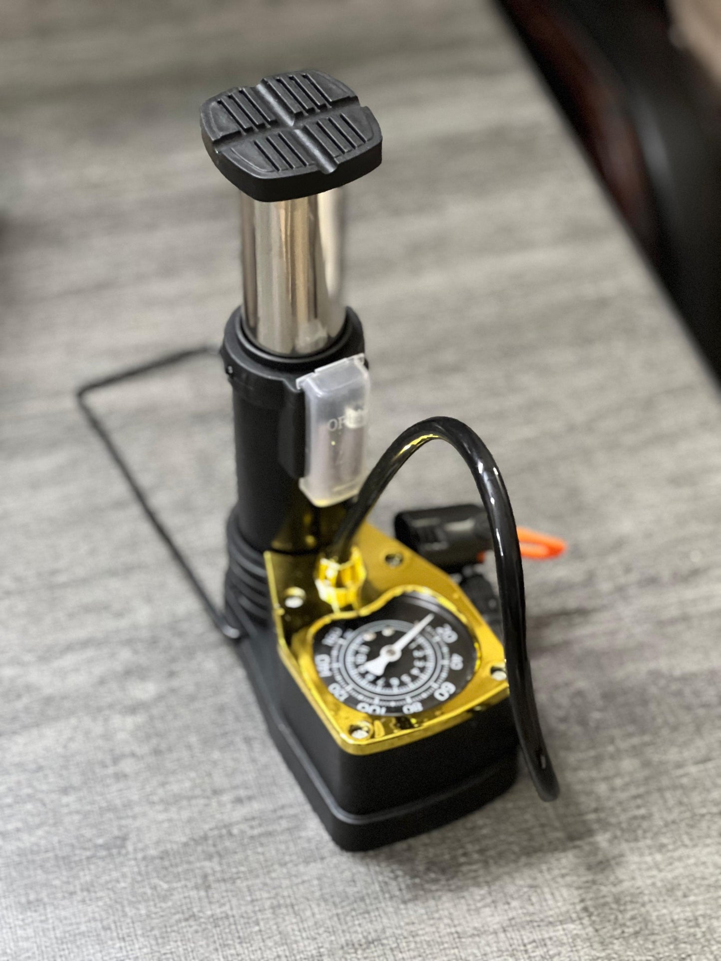 Foot Air Pump with Gauge